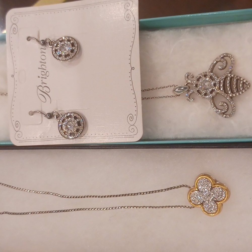 Brighton Set of 2 Necklaces & 1 Pair of Earrings